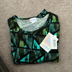 LuLaRoe Irma Top. NWT. XXS